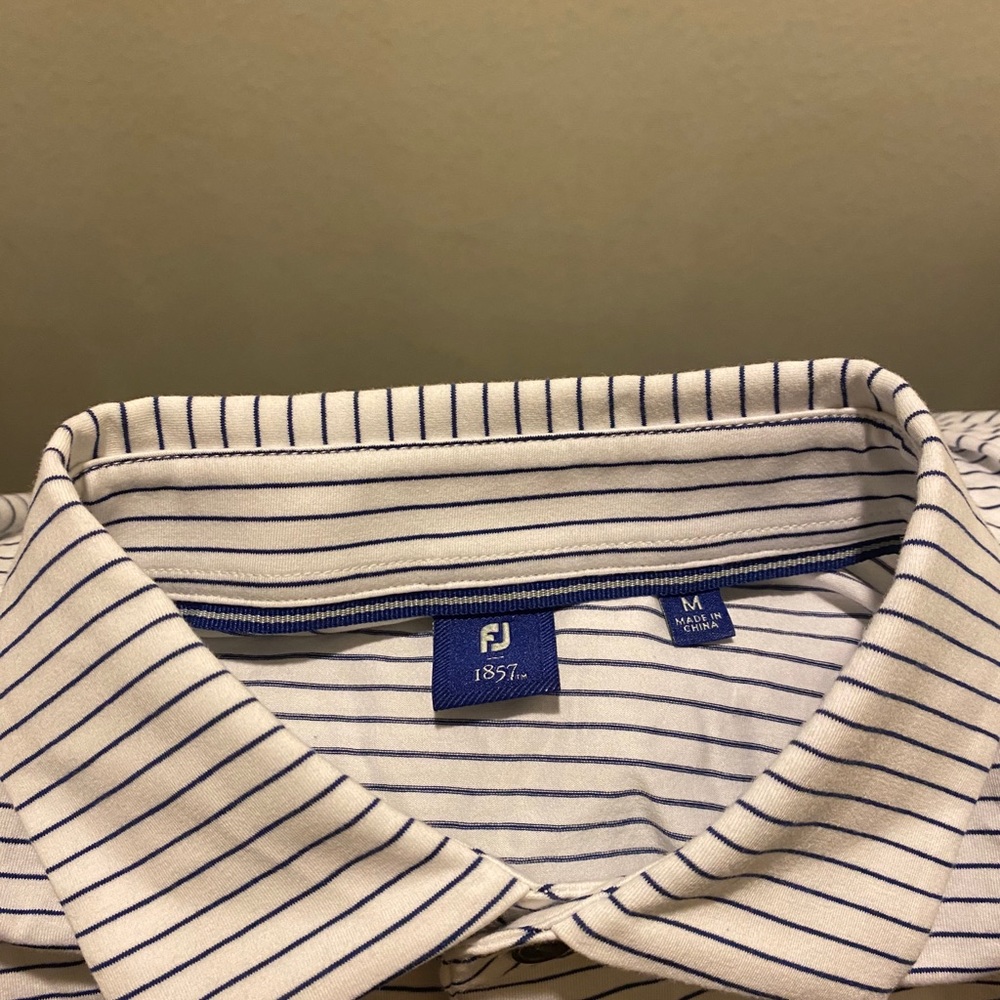 Foot Joy collard golf shirt